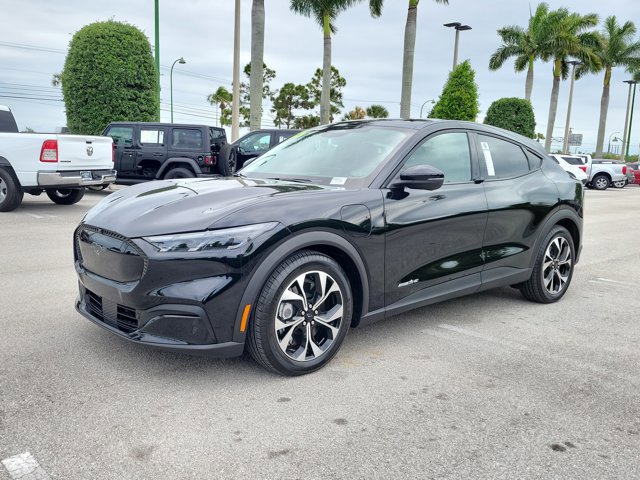 Certified 2025 Ford Mustang Mach-E Select RWD image 2