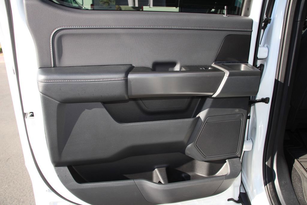 Certified 2024 Ford F150 XLT w/ XLT Black Appearance Package image 20