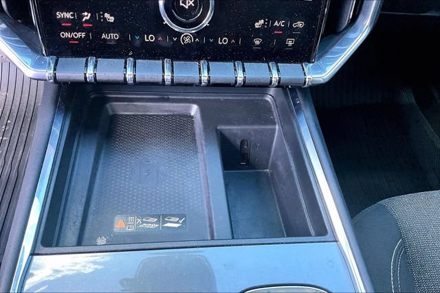 Used 2025 GMC Acadia Elevation w/ LPO, Floor Liner Package FWD image 30