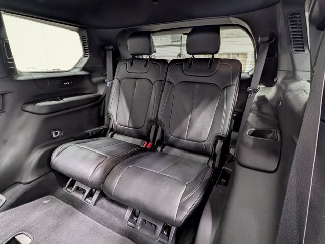 Used 2026 Jeep Grand Cherokee L Limited AWD/4WD image 16