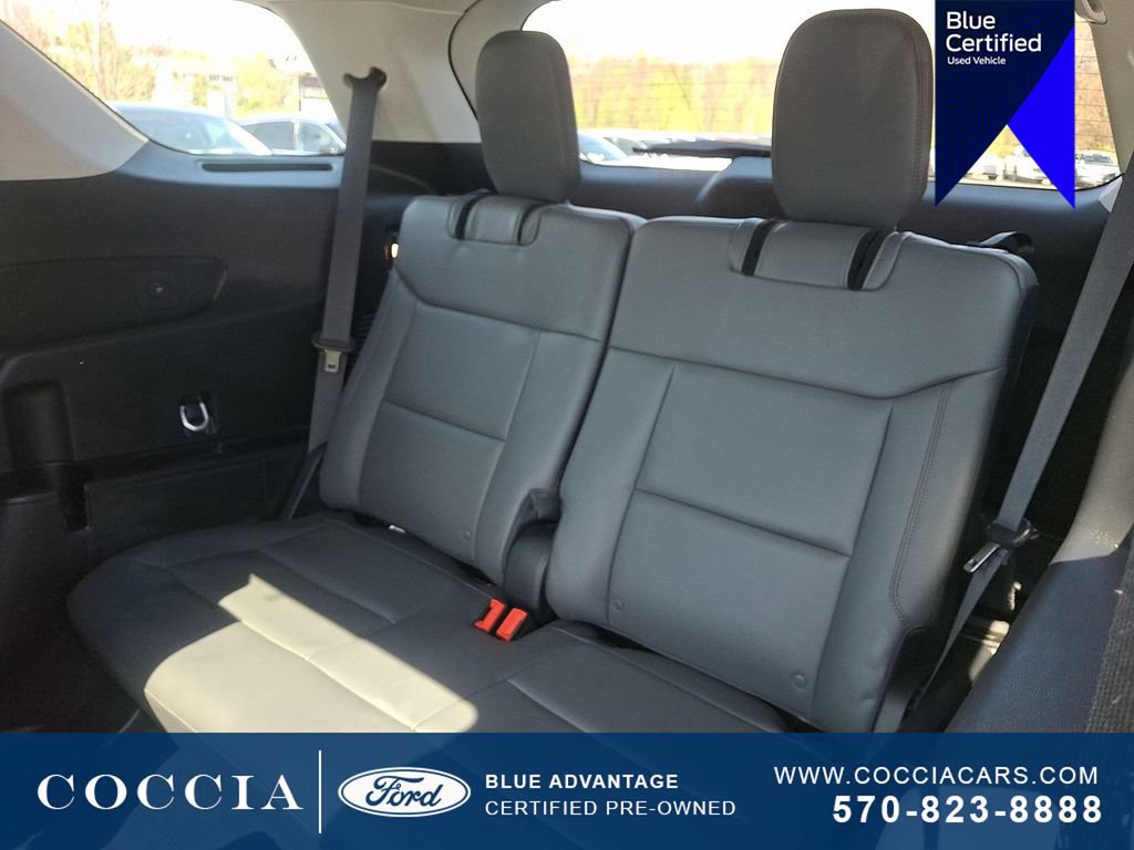 Certified 2025 Ford Explorer Active w/ Active Comfort Package AWD/4WD image 10