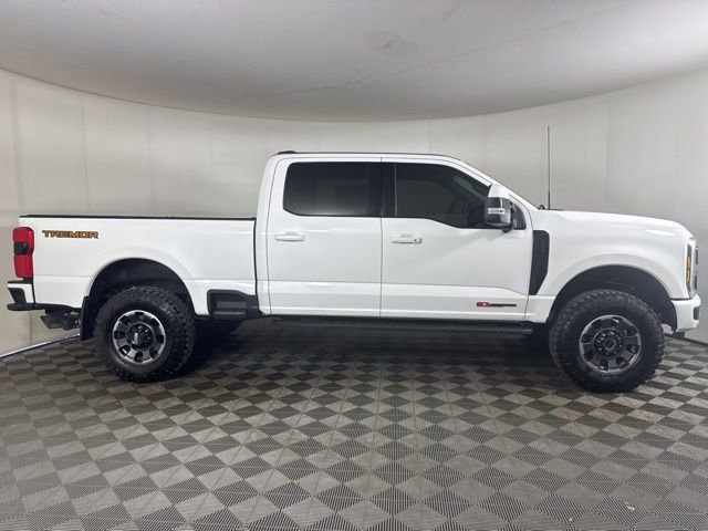 Certified 2024 Ford F350 Platinum w/ Tremor Off-Road Package AWD/4WD image 6