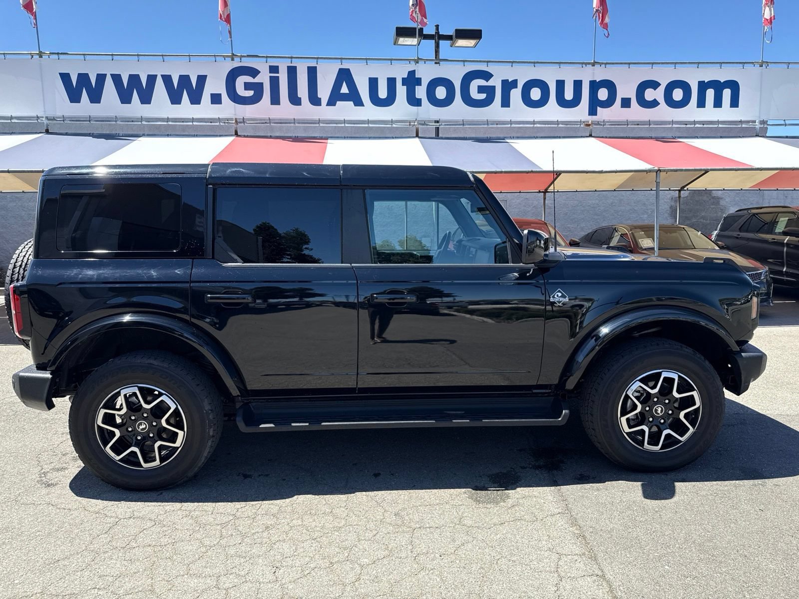 Certified 2025 Ford Bronco Outer Banks AWD/4WD image 6
