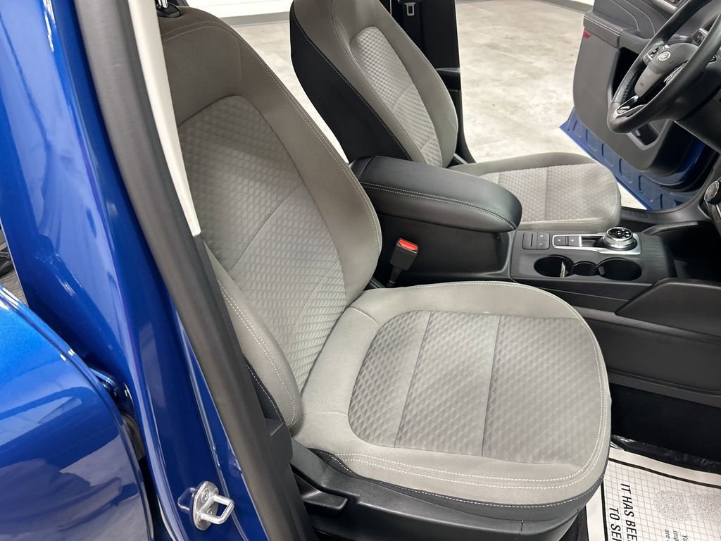 Certified 2022 Ford Escape SE w/ Cold Weather Package image 29