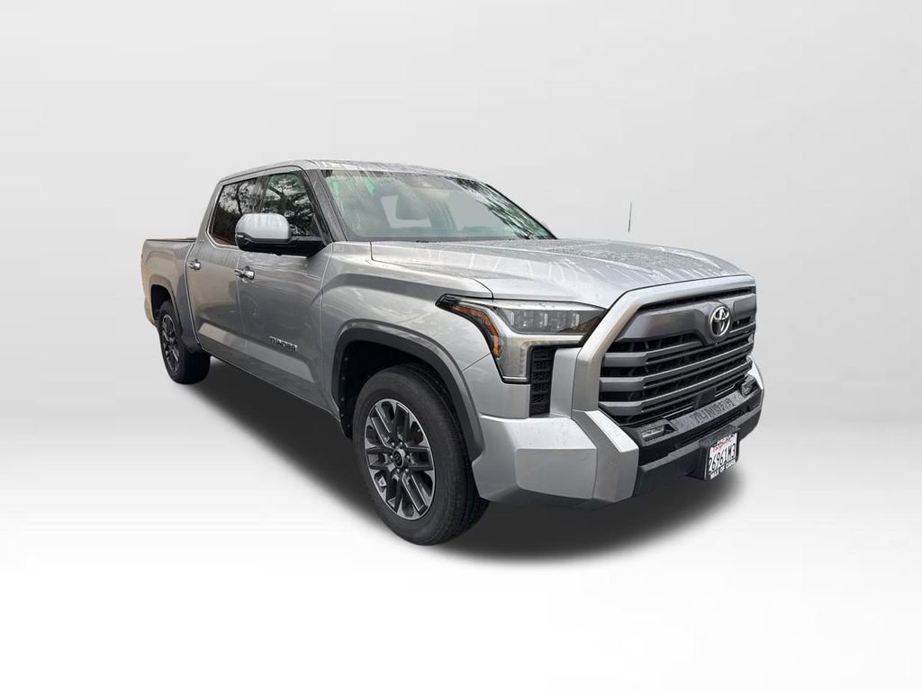 Used 2022 Toyota Tundra Limited image 2
