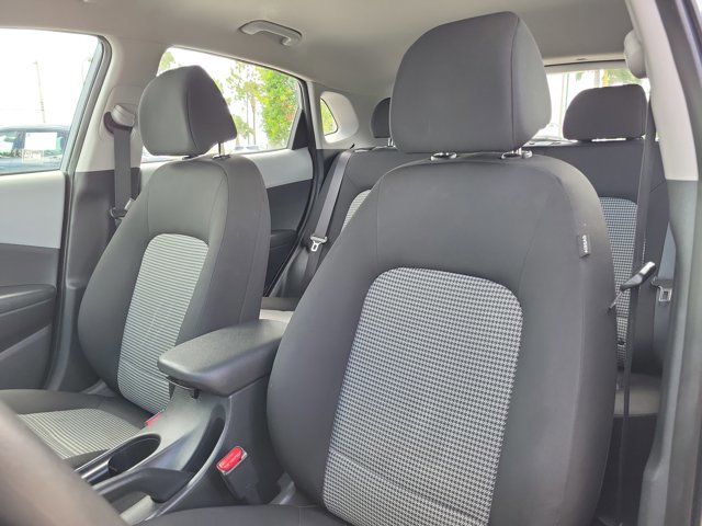 Used 2019 Hyundai Kona SE AWD/4WD image 18