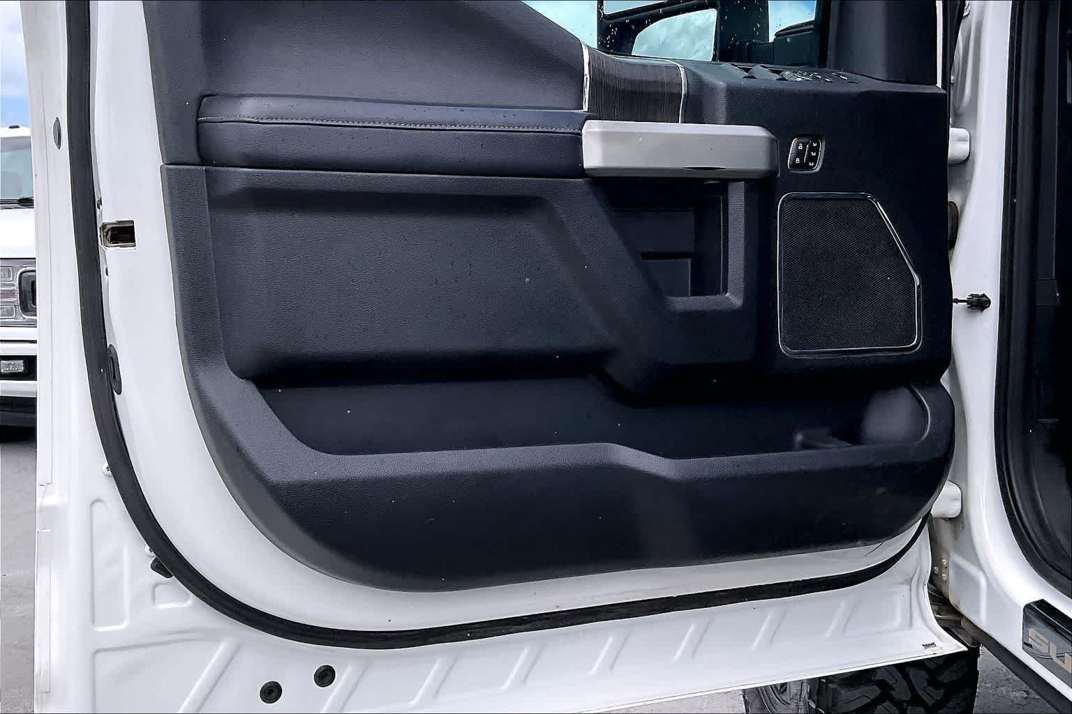 Certified 2021 Ford F250 Lariat AWD/4WD image 27