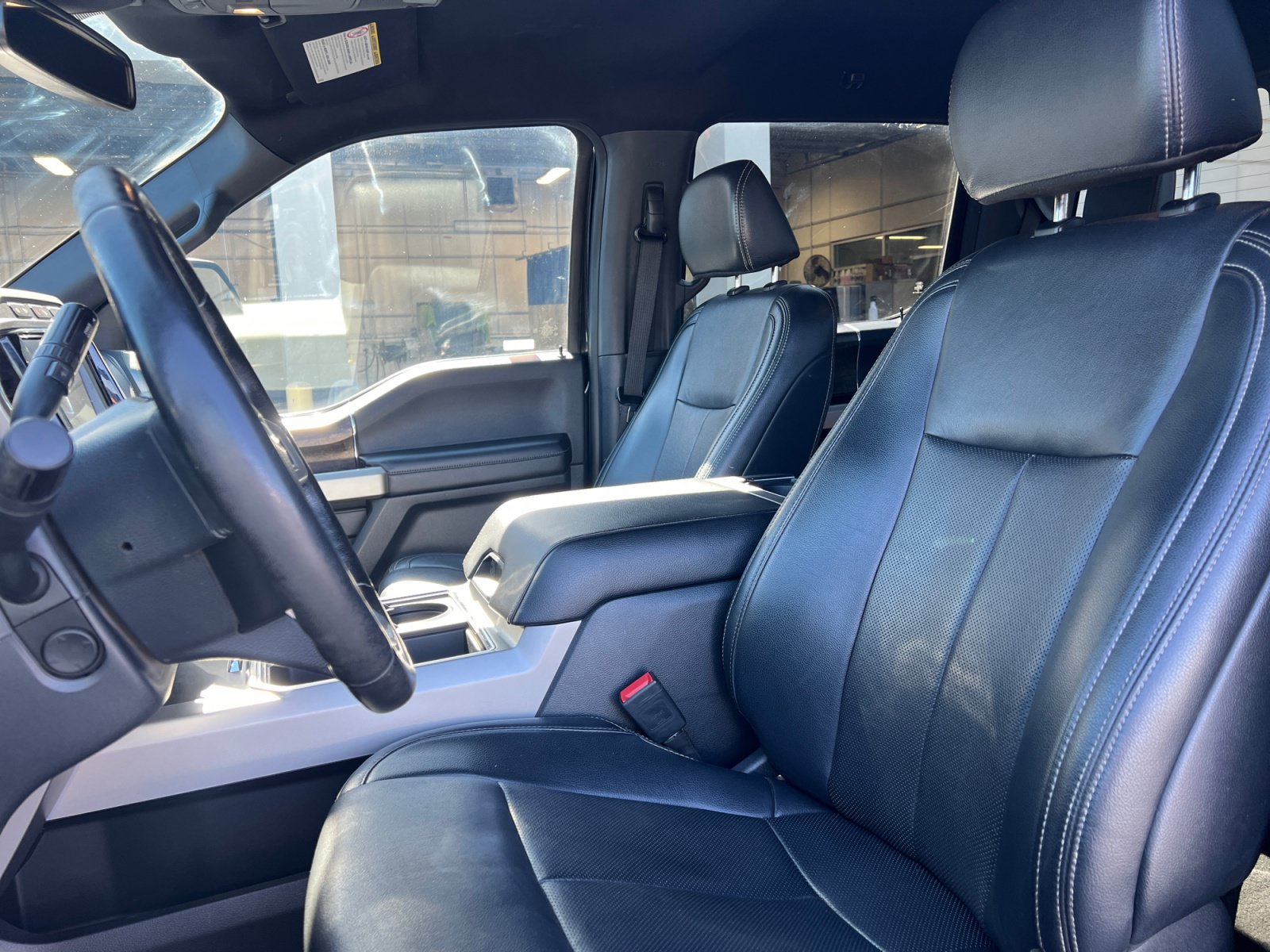 Certified 2022 Ford F350 Lariat w/ Lariat Ultimate Package AWD/4WD image 23