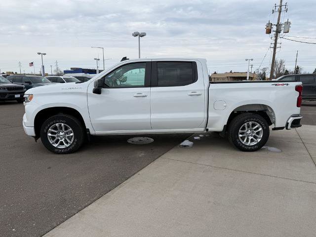Used 2024 Chevrolet Silverado 1500 RST image 2
