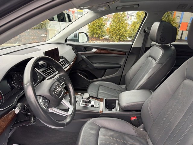 Used 2020 Audi Q5 2.0T Premium w/ Convenience Package image 16