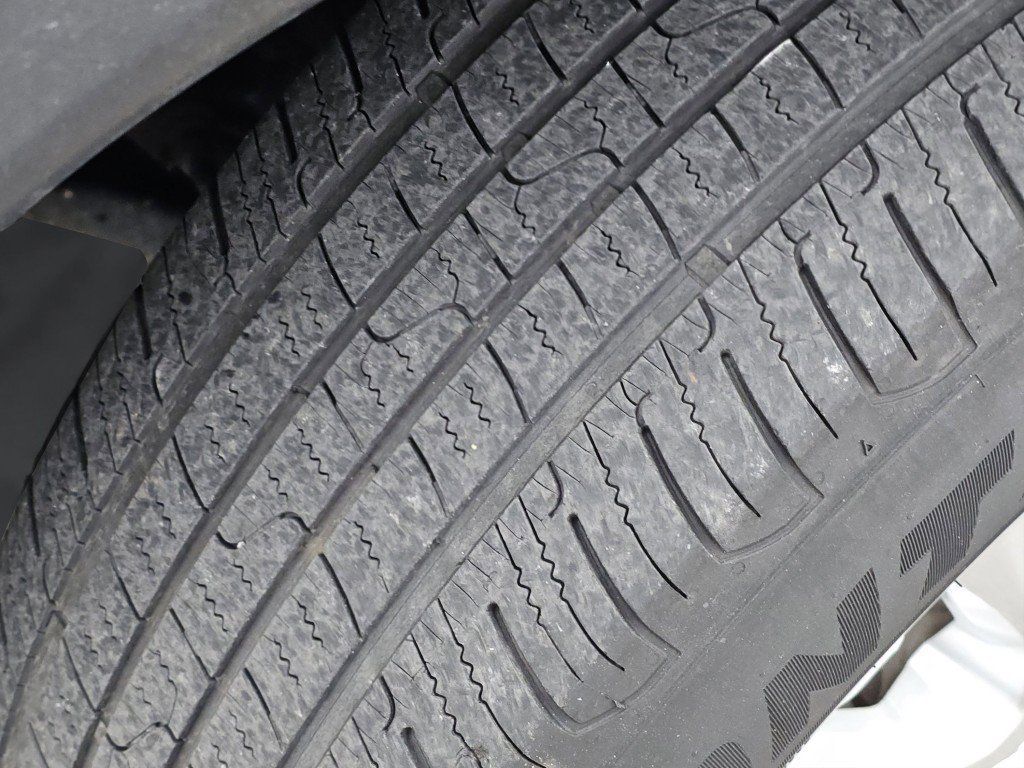 Used 2017 Nissan Rogue SV image 30