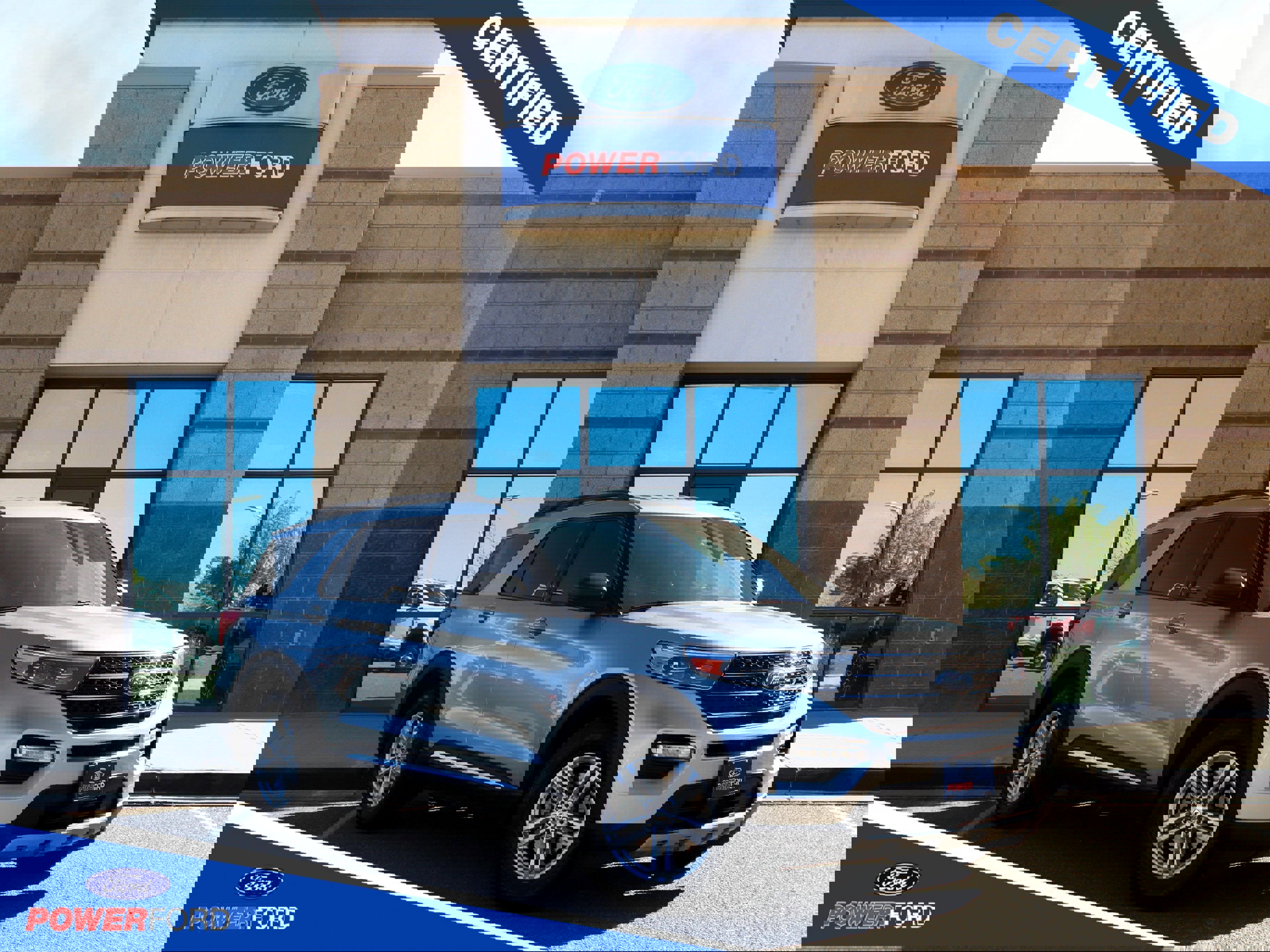 Certified 2023 Ford Explorer XLT w/ Equipment Group 202A image 7