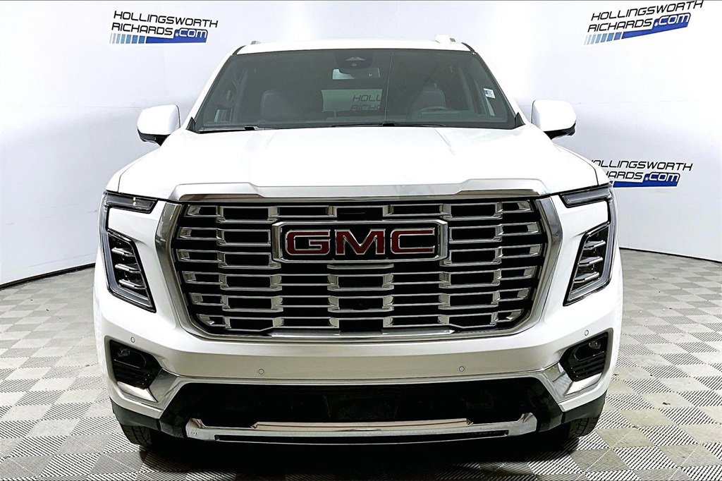 Used 2025 GMC Yukon XL Denali image 2