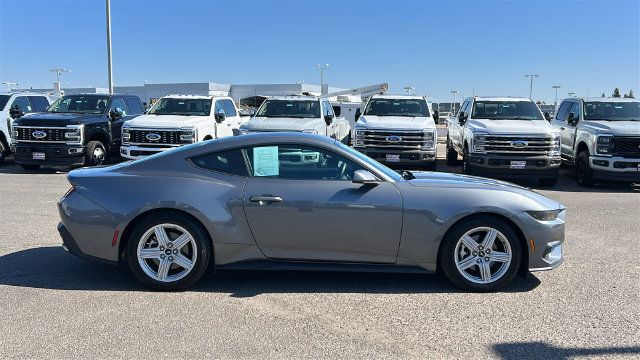 Certified 2026 Ford Mustang Premium RWD image 2