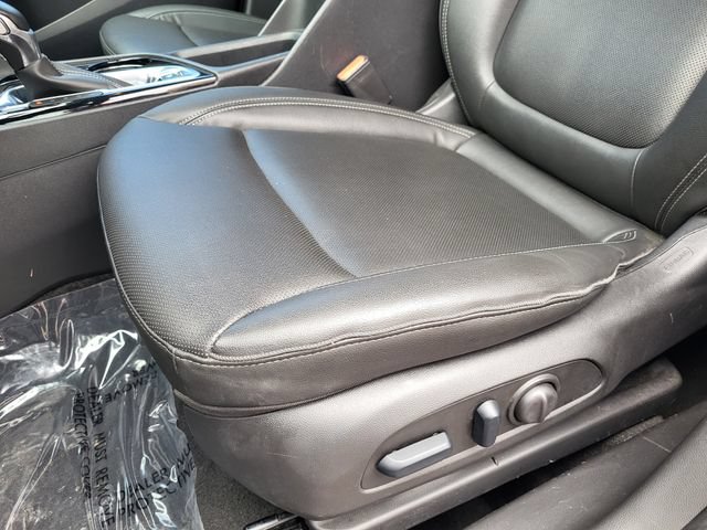 Used 2024 Buick Encore GX Sport Touring w/ Experience Buick Package AWD/4WD image 16