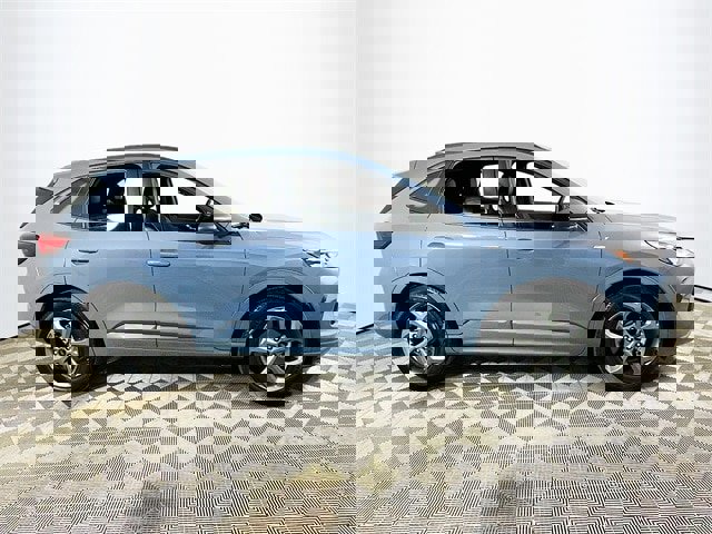 Certified 2024 Ford Escape ST-Line w/ Tech Pack #1 image 2