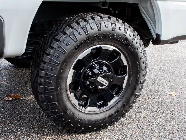 Certified 2025 Ford F250 Lariat w/ Tremor Off-Road Package image 6