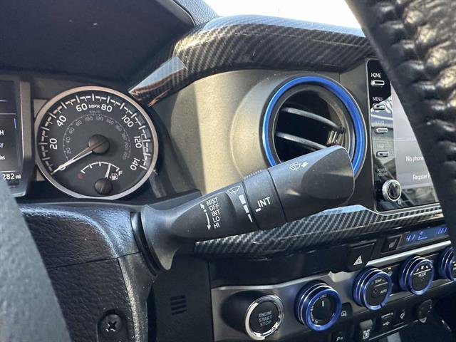 Used 2022 Toyota Tacoma Limited image 26