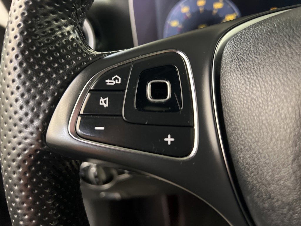 Used 2018 Mercedes-Benz E 300 E 300 image 19