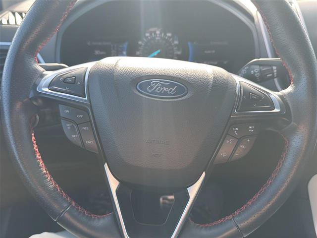 Certified 2024 Ford Edge ST-Line AWD/4WD image 11