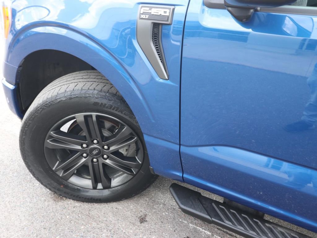 Certified 2022 Ford F150 XLT w/ Equipment Group 302A High image 9