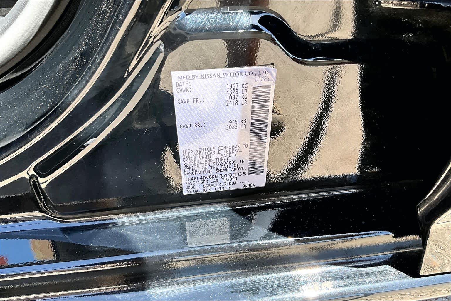 Used 2024 Nissan Altima 2.5 SV FWD image 36