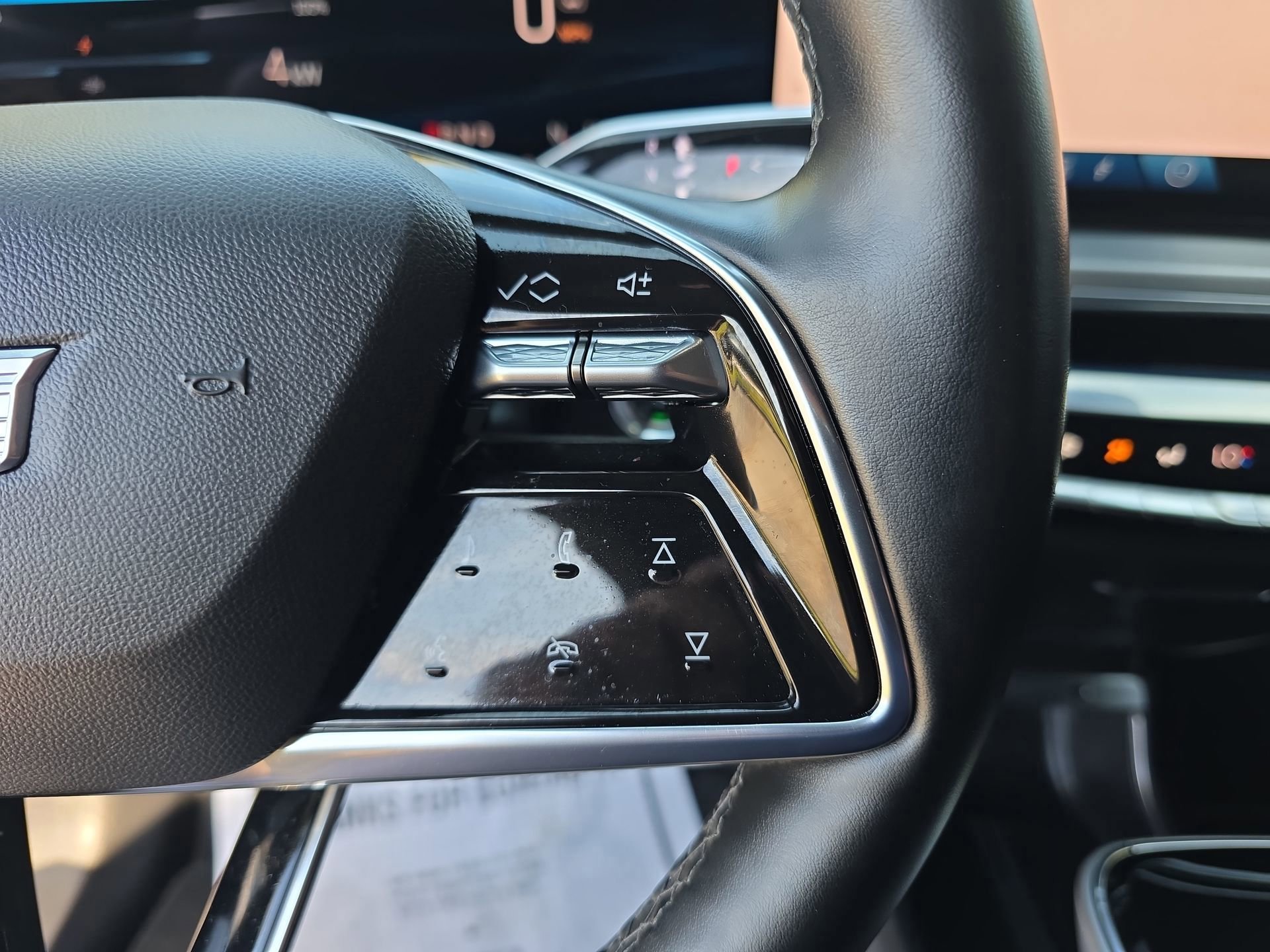 Used 2024 Cadillac Lyriq Sport image 58