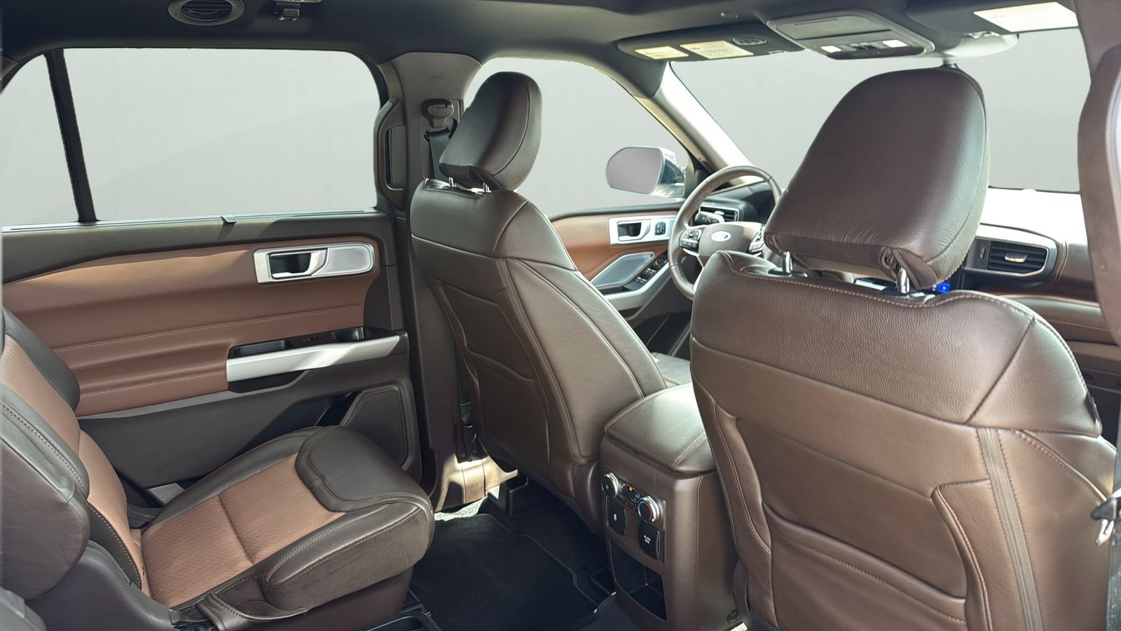 Certified 2021 Ford Explorer King Ranch w/ Premium Technology Package RWD image 28