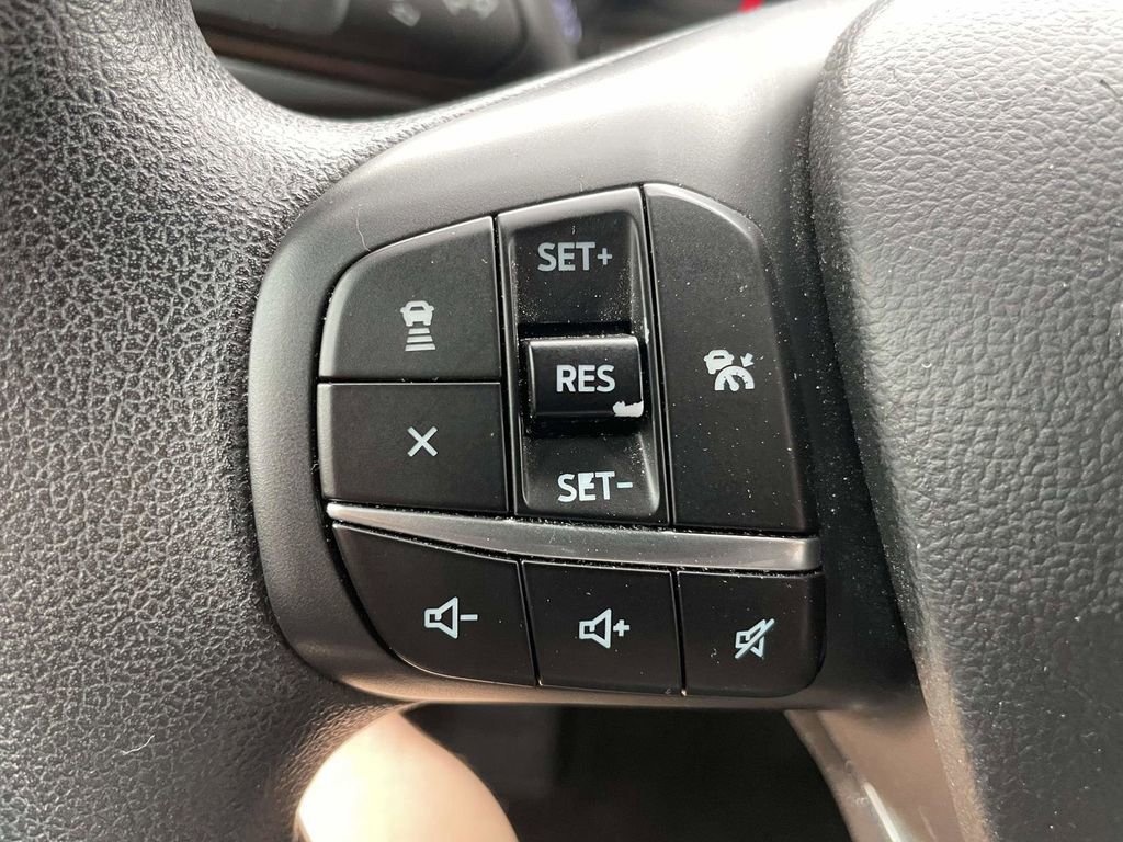 Certified 2020 Ford Escape SE image 27