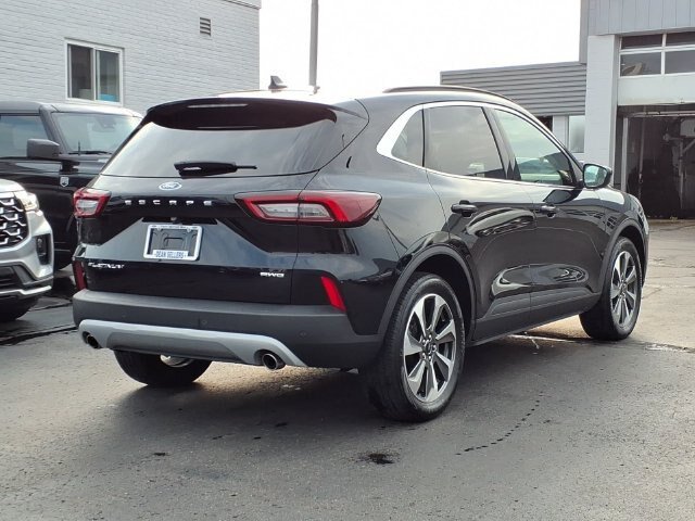 Certified 2023 Ford Escape Platinum AWD/4WD image 4