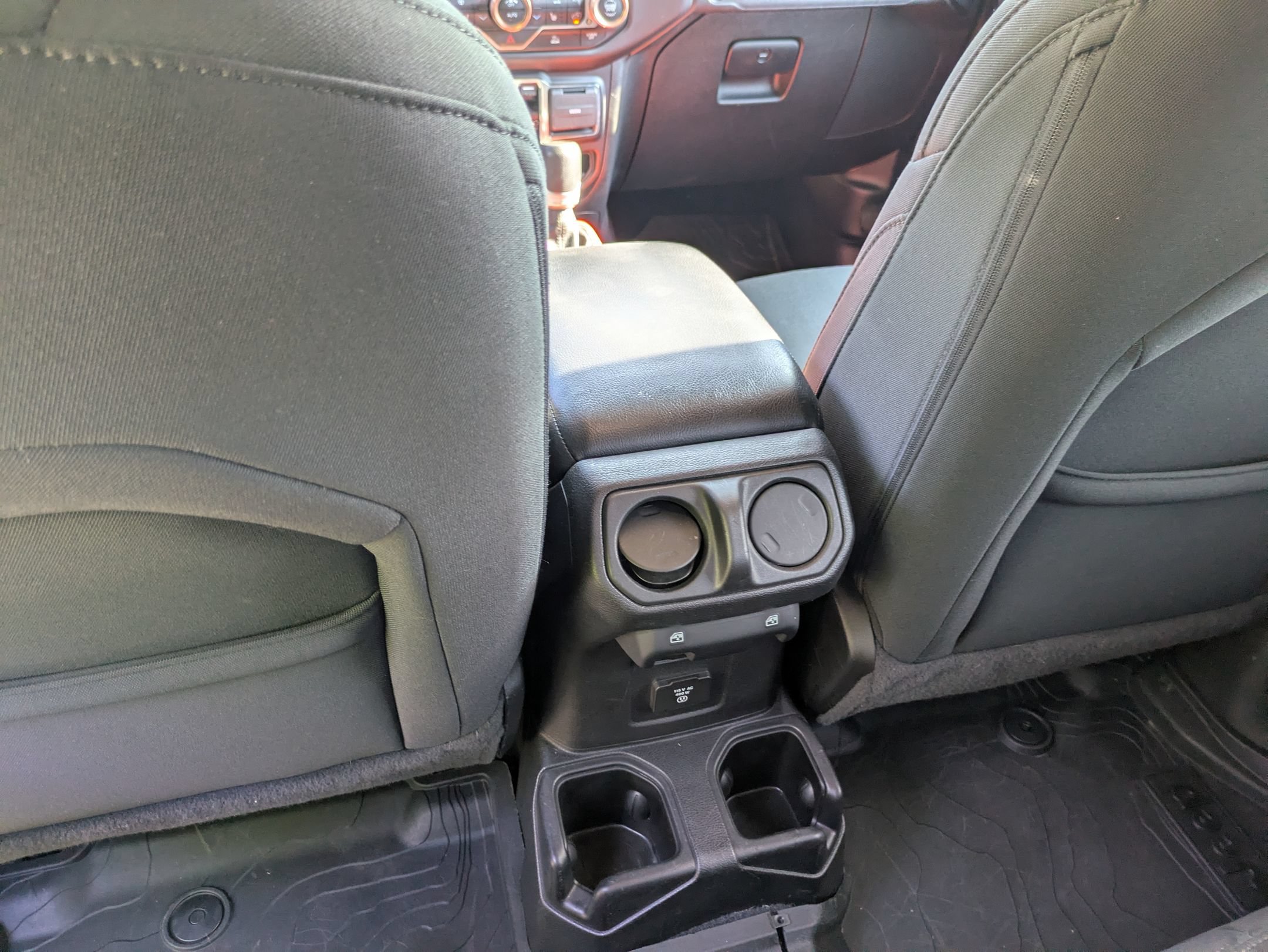 Used 2021 Jeep Gladiator Sport AWD/4WD image 32