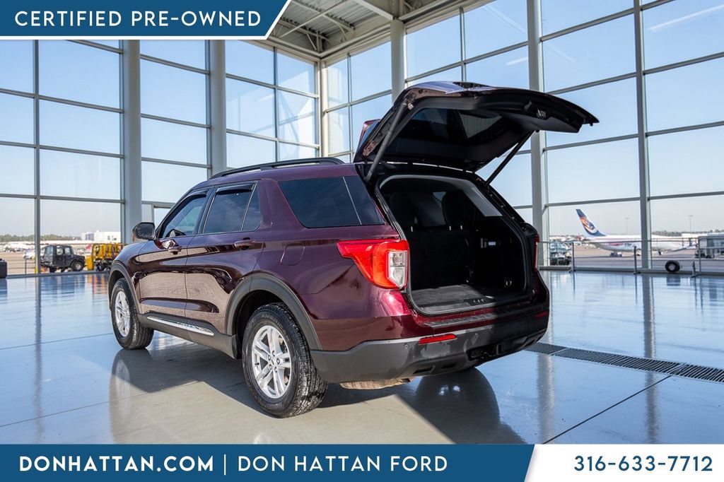 Certified 2022 Ford Explorer XLT w/ Class IV Trailer Tow Package AWD/4WD image 30