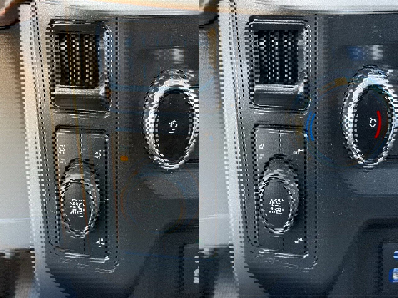 Certified 2022 Ford F150 XLT w/ Equipment Group 301A Mid image 19