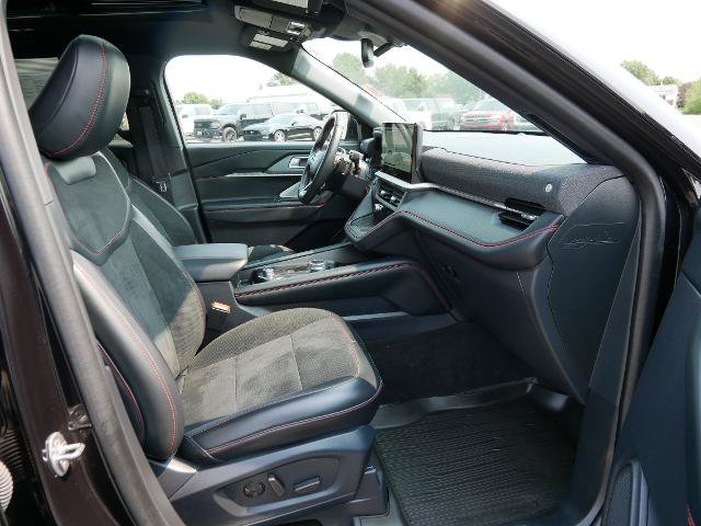 Certified 2025 Ford Explorer ST AWD/4WD image 15