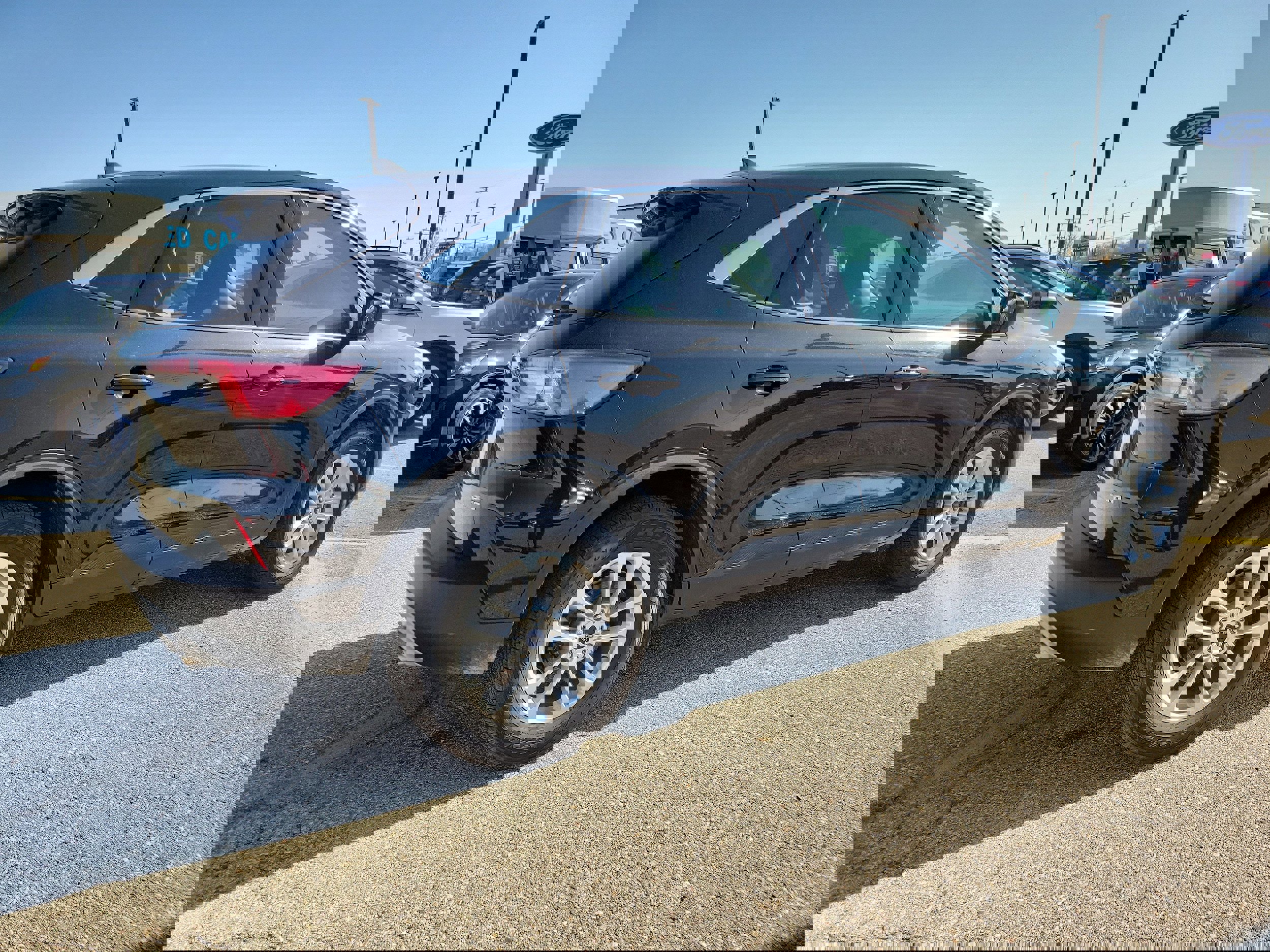 Certified 2022 Ford Escape SE w/ Convenience Package AWD/4WD image 4