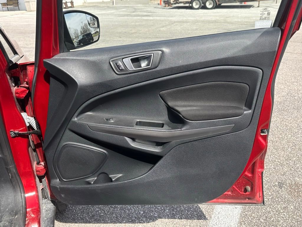 Certified 2018 Ford EcoSport SE image 21
