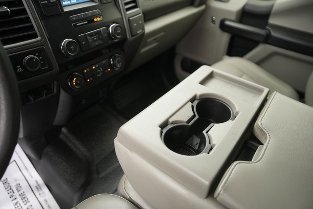 Certified 2019 Ford F250 XL w/ Power Equipment Group image 27