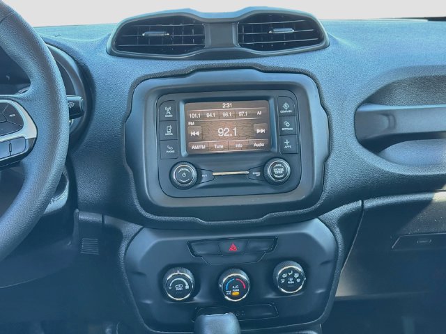 Used 2019 Jeep Renegade Sport FWD image 18