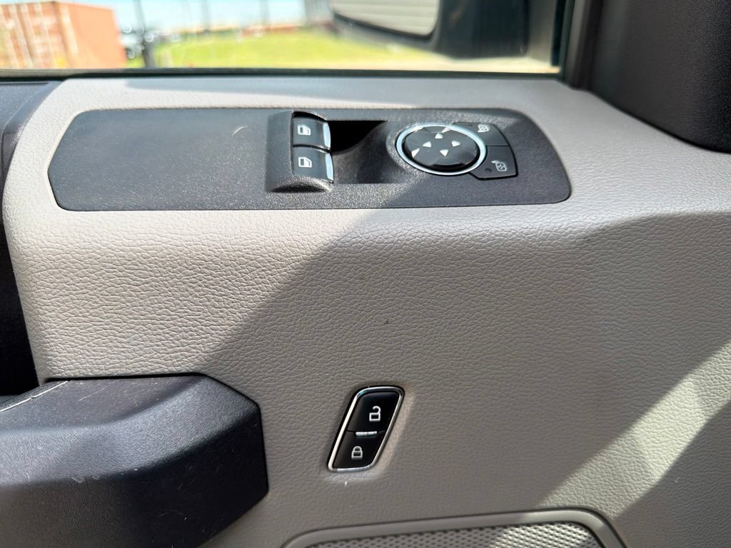 Certified 2018 Ford F150 XL w/ Heavy-Duty Payload Package AWD/4WD image 26