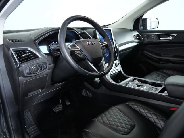 Certified 2023 Ford Edge Titanium w/ Class II Trailer Tow Package AWD/4WD image 15