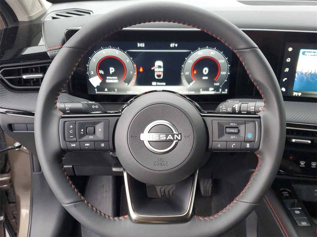 Used 2025 Nissan Kicks SR image 42