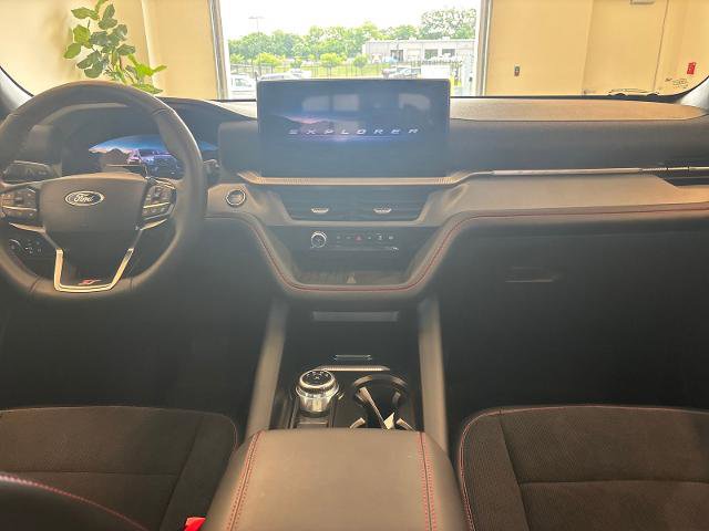 Certified 2025 Ford Explorer ST w/ Sun And Sound Package AWD/4WD image 8