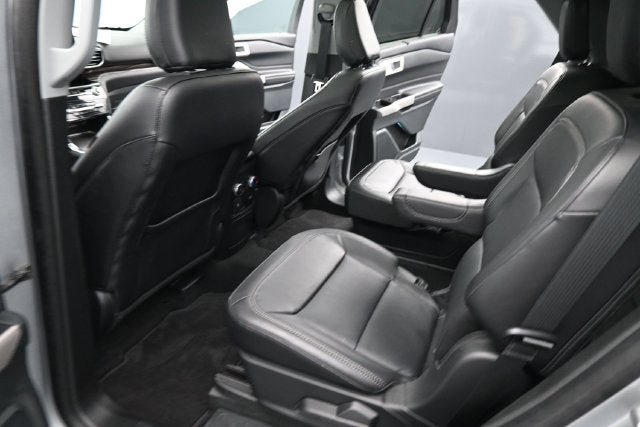 Certified 2023 Ford Explorer Limited w/ Limited Technology Package AWD/4WD image 24
