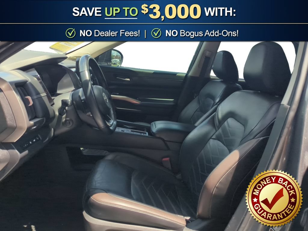 Used 2022 Nissan Pathfinder Platinum w/ Cargo Package FWD image 14