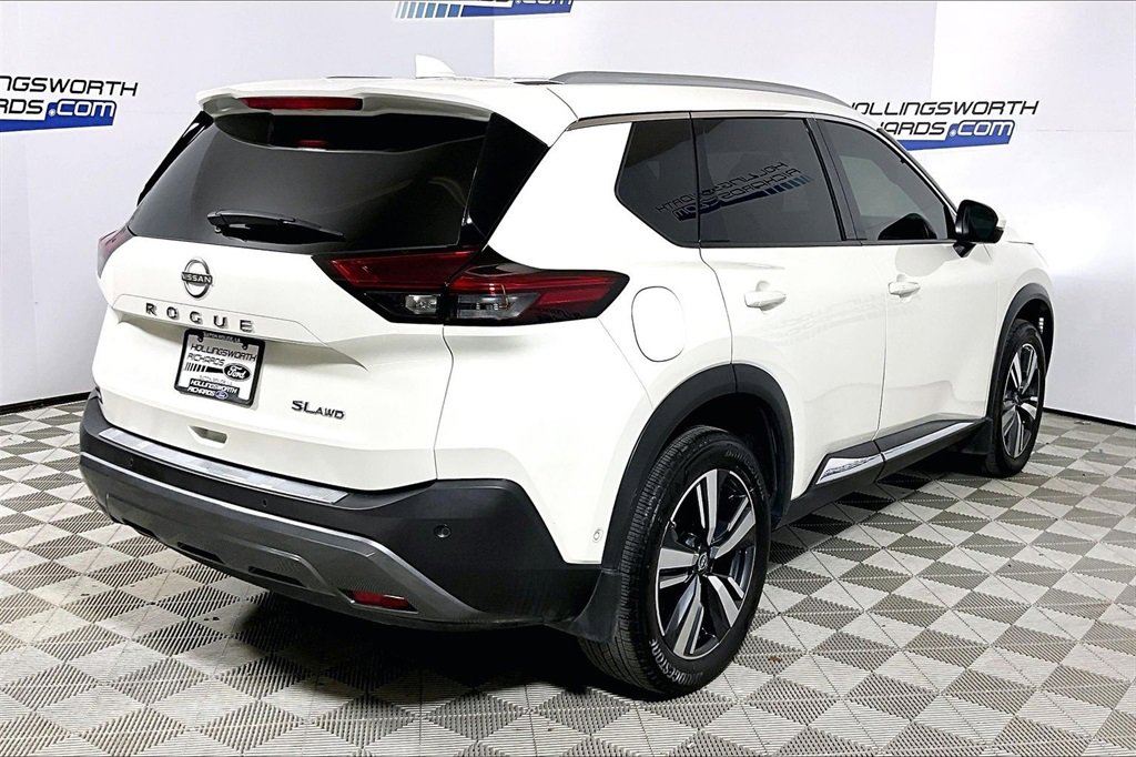 Used 2023 Nissan Rogue SL w/ SL Premium Package image 9