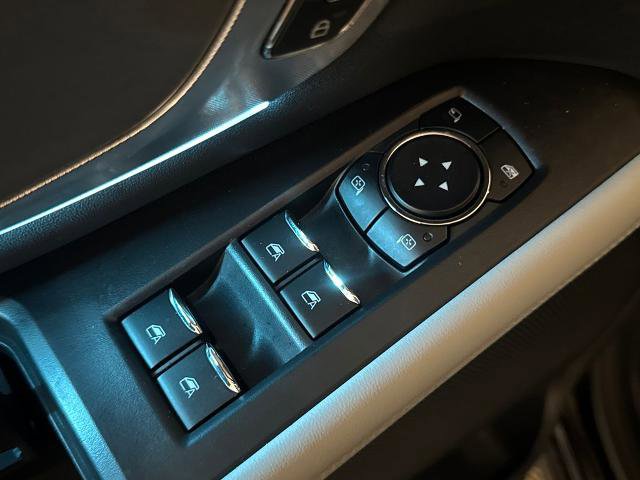 Certified 2025 Ford Expedition Platinum AWD/4WD image 18