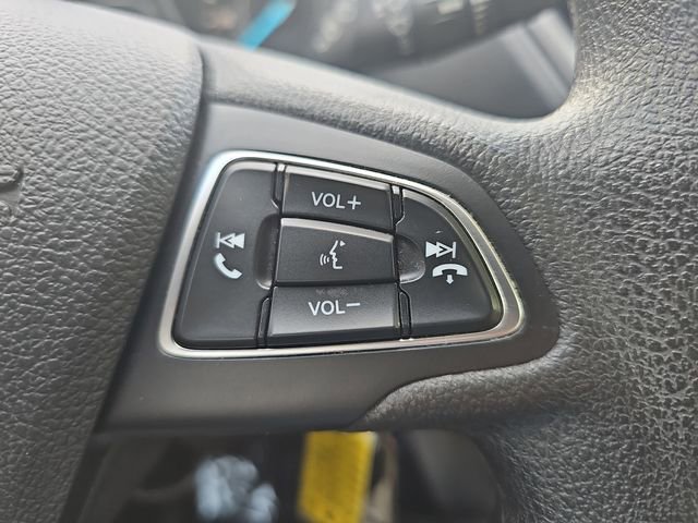 Certified 2018 Ford Escape SE FWD image 12