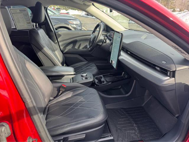 Certified 2021 Ford Mustang Mach-E Select w/ Comfort/Appearance Package image 13