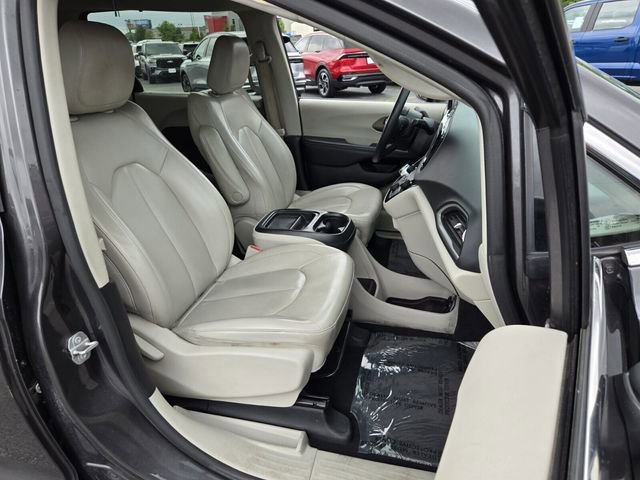 Used 2021 Chrysler Voyager Lxi FWD image 19