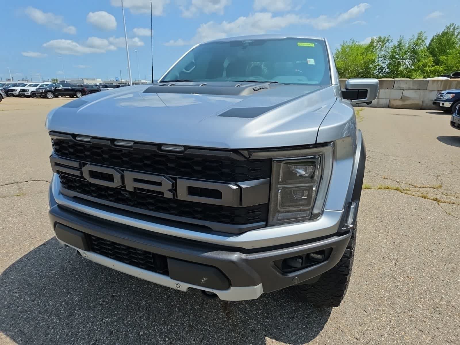 Certified 2022 Ford F150 Raptor w/ Raptor 37 Performance Package AWD/4WD video 2